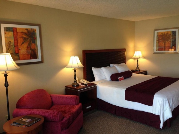 Ramada by Wyndham Sunnyvale/Silicon Valley image 6